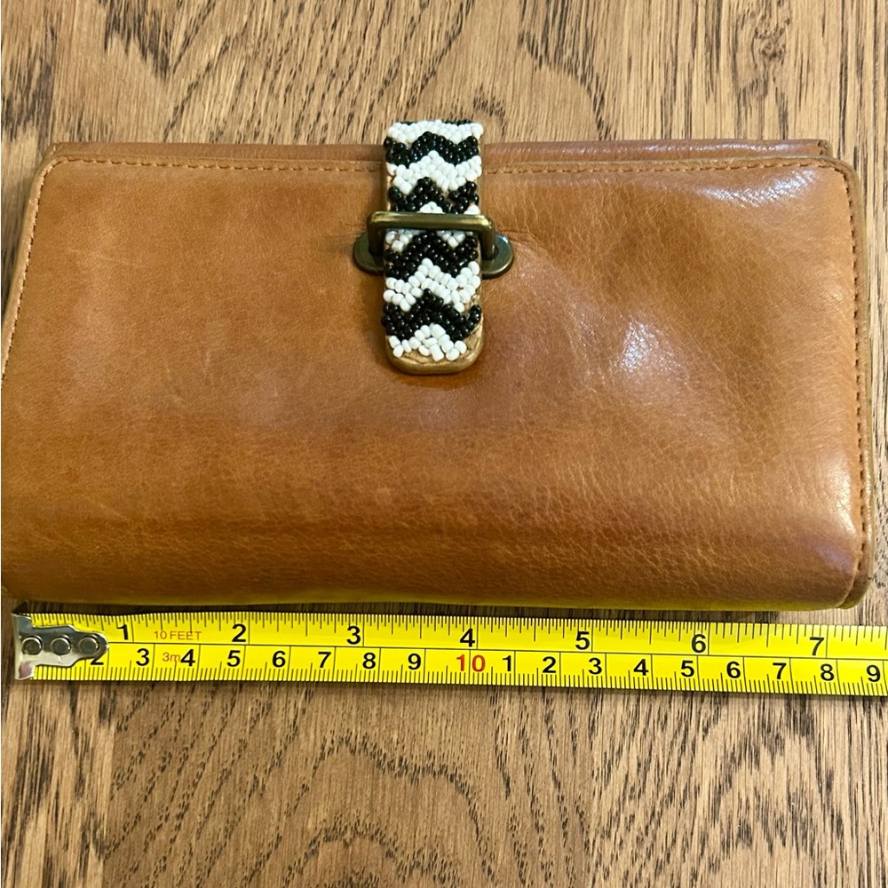 Beaded Leather Wallet - Picture 4 of 7
